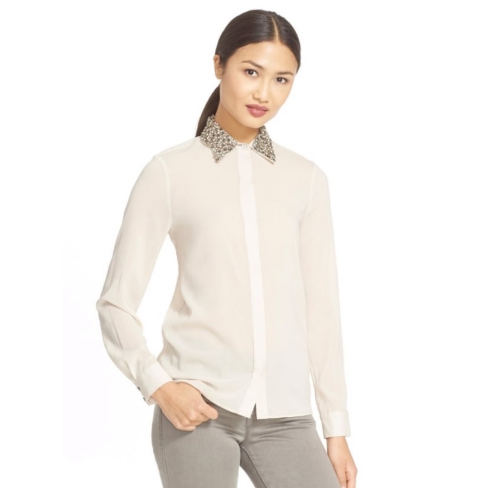 Alice + Olivia “Saira” embellished collar blouse L